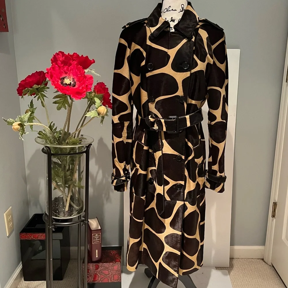 HOLD - Buberry Prorsum Giraffe Calf Hair Trench Coat, RARE, HTF Sz IT48, US6/8 - Picture 3 of 16